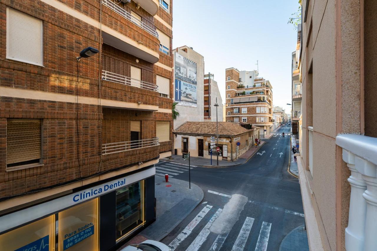 Apartamento Sunrise Apolo Torrevieja Buitenkant foto